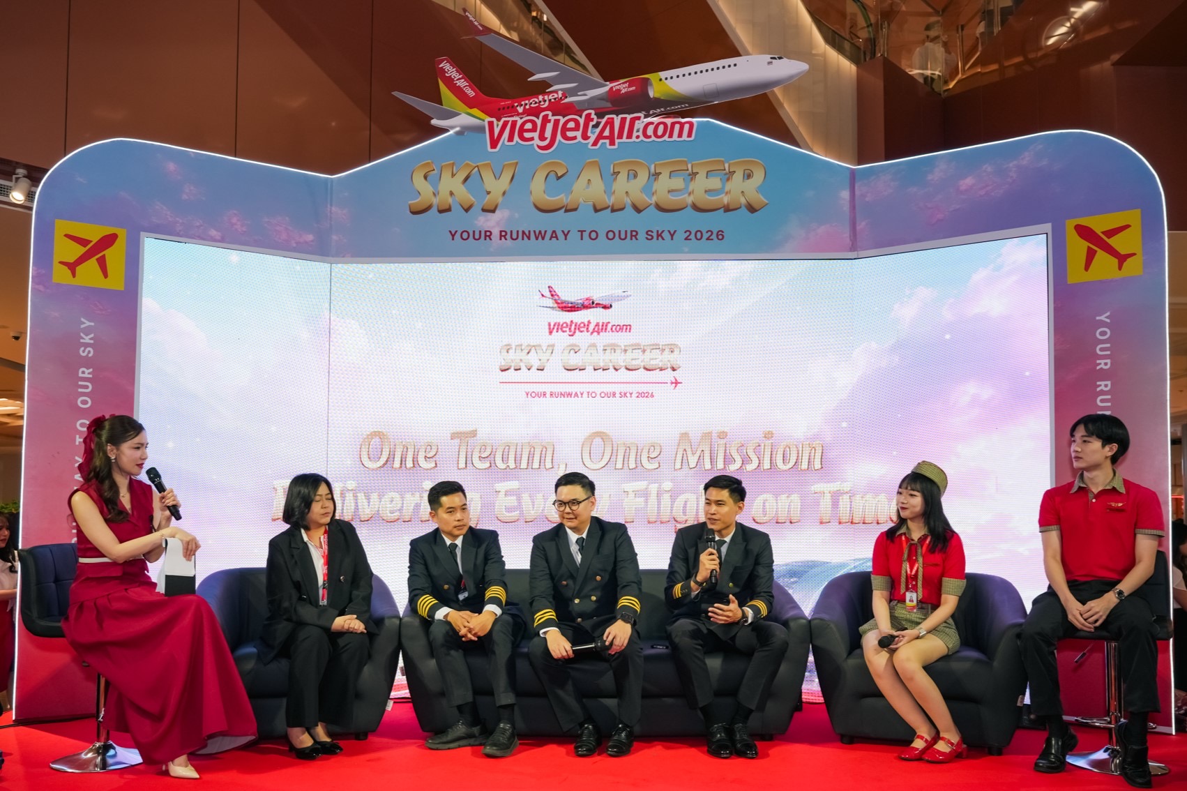 IMAGE - 8923